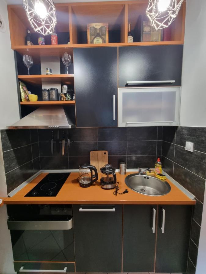 One Bedroom Centre Apartment Podgorica Exteriör bild